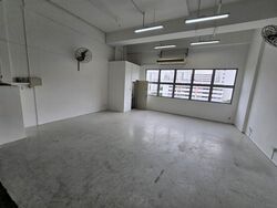 First Centre (D19), Factory #504927051